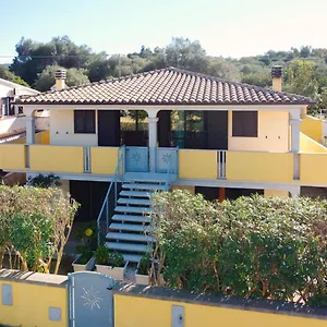Casa Arco De Chelu Santa Lucia (Sardinia)